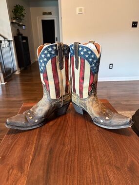 Dan Post Brown Leather Cowboy Boots - Tan Interior